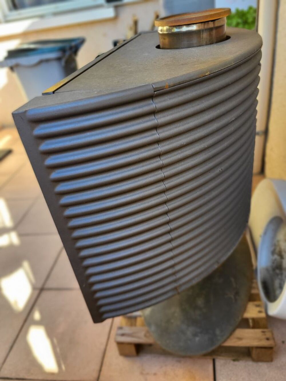 Po&ecirc;le &agrave; Bois en Fonte Antaya Invicta 12kw - Made In France 
Bricolage