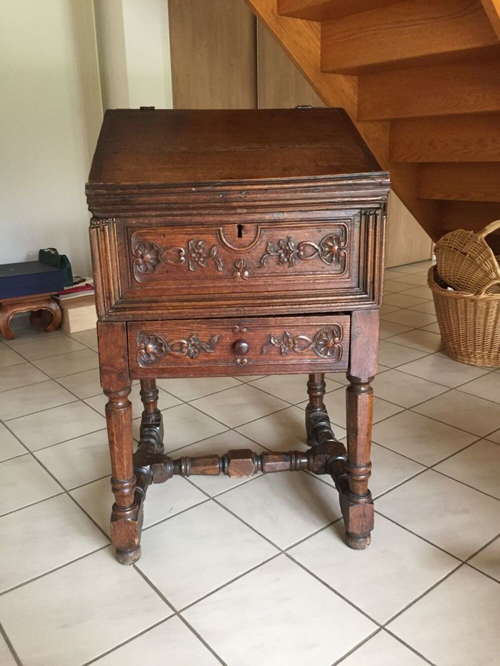 Ecritoire XVIIIi&egrave;me Meubles