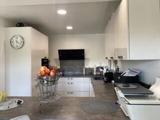  Appartement � vendre 2/3 pi�ces 62 m� Fr�jus