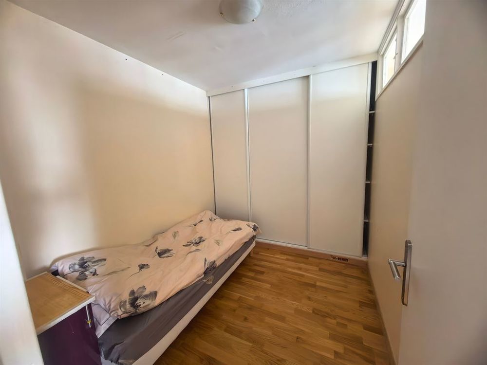 Location Appartement 2 pièces meublé bas Belleville Paris 19