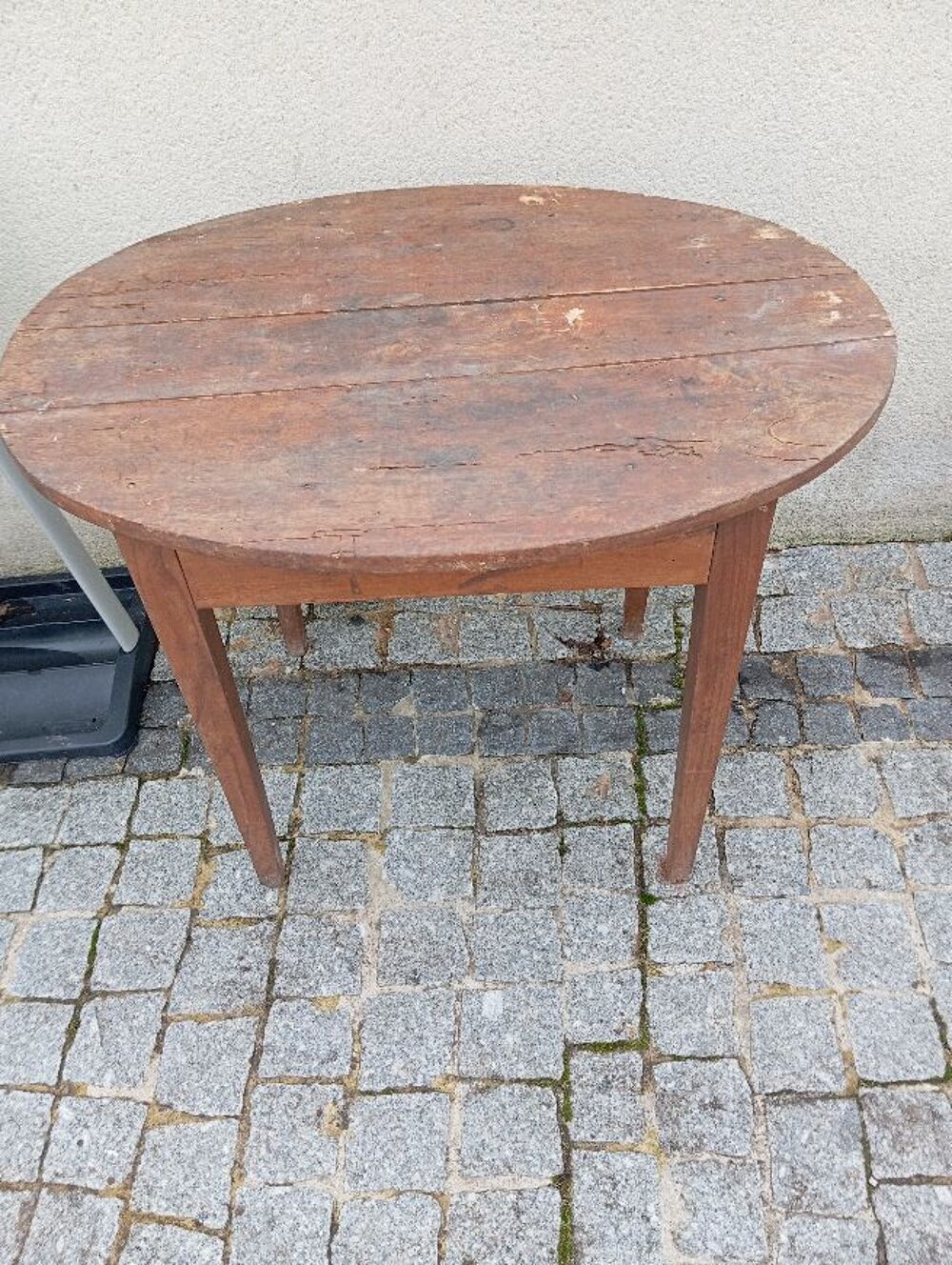 Ancienne petite table en bois Meubles