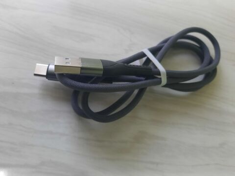  C�ble USB-c  3A Neuf Longueur 1m  prix 6� 6 Clermont-Ferrand (63)