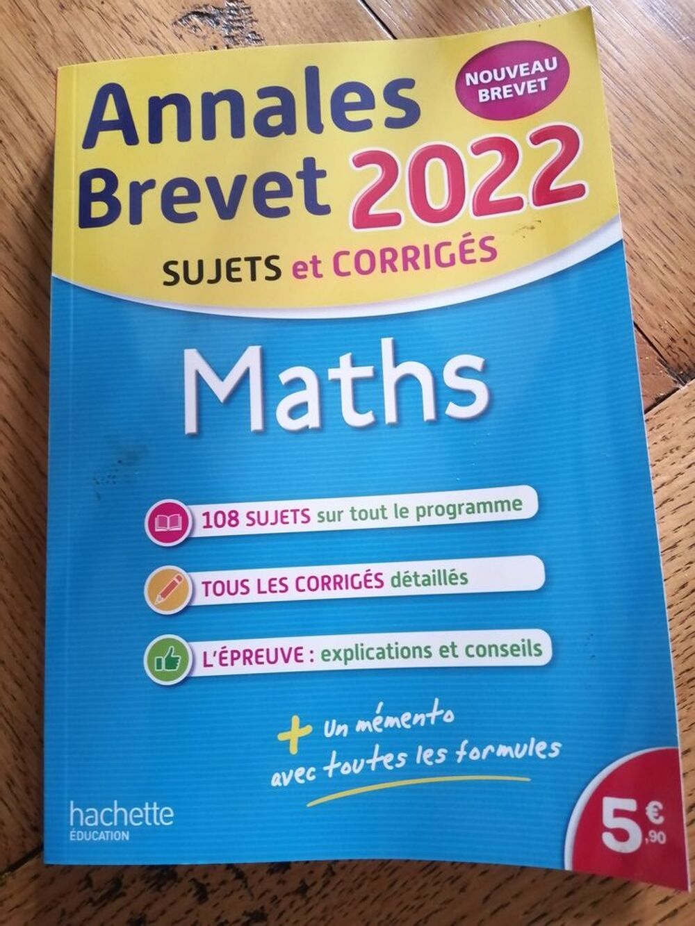 ANNALES brevet 2022-MATHS Livres et BD