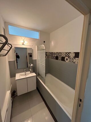  Appartement  louer 4 pices 63 m