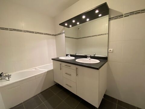  Appartement � louer 4 pi�ces 97 m�