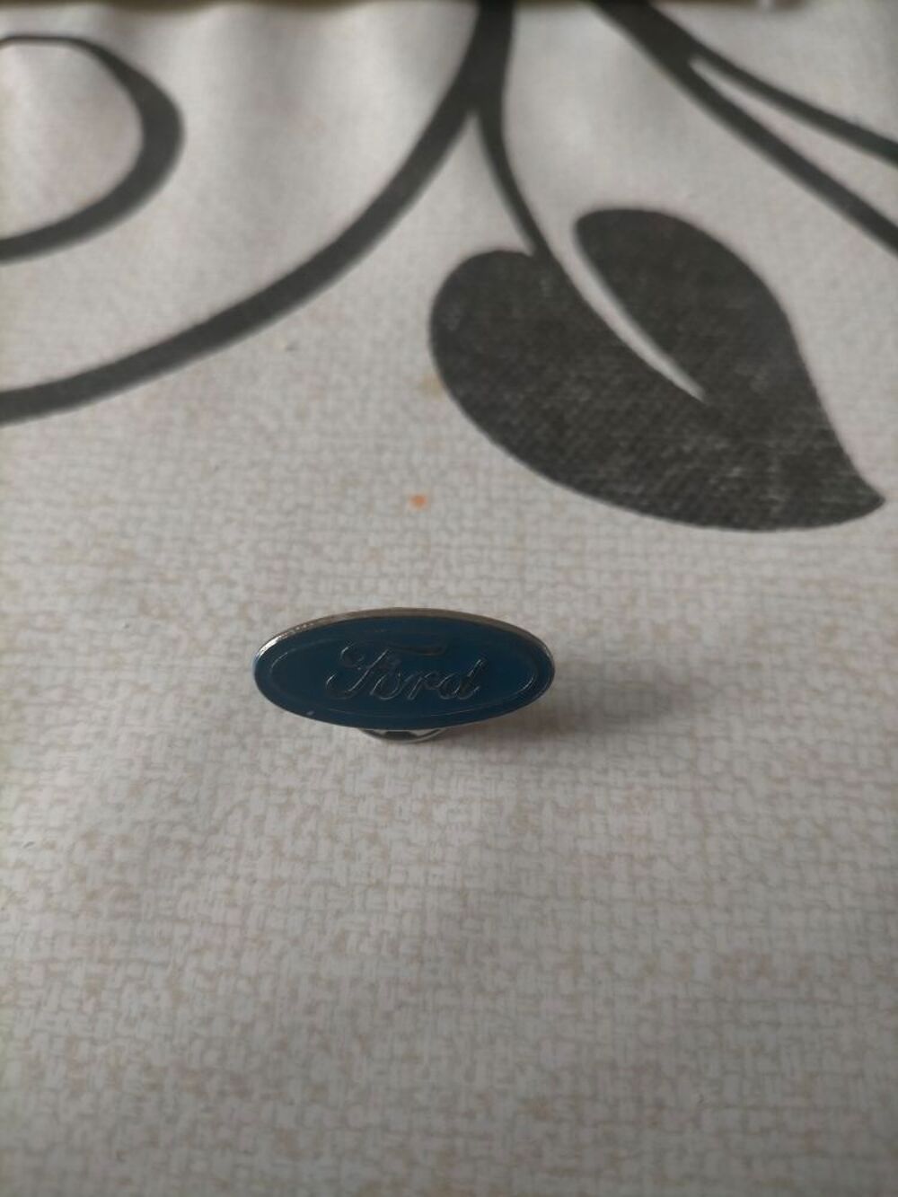 pin's ford 