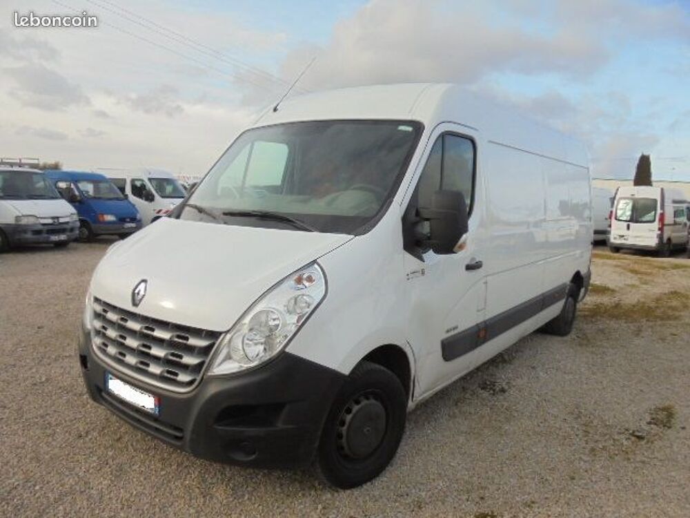   Location de camion avec un ou plusieurs déménageurs 
