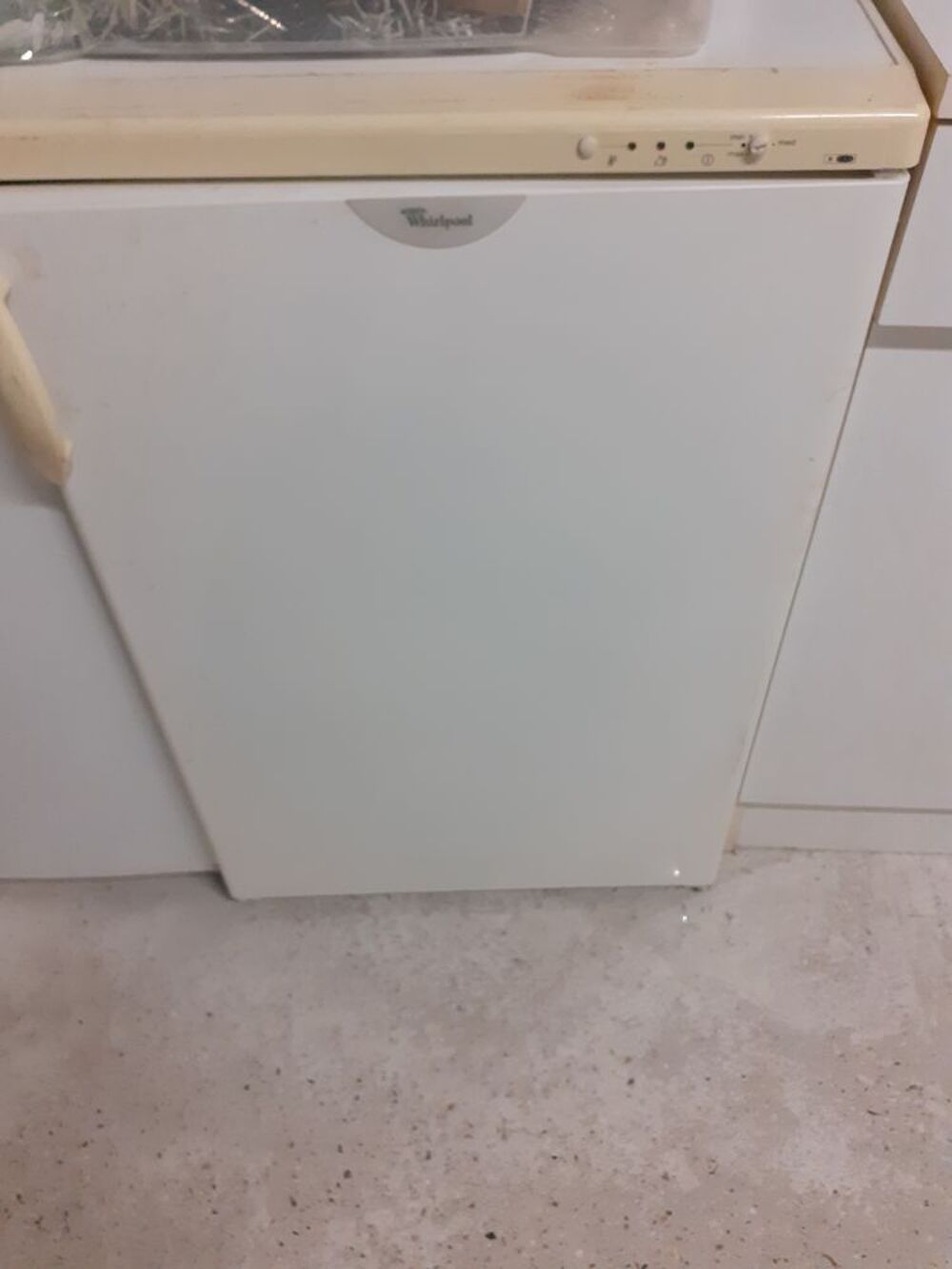 Cong&eacute;lateur 3 tiroirs whirpool, &agrave; prendre sur place Electroménager