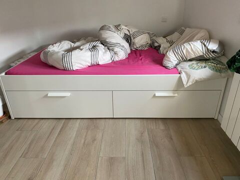 Cadre de lit 2 places IKEA avec rangements. 120 Le Plessis-Trvise (94)