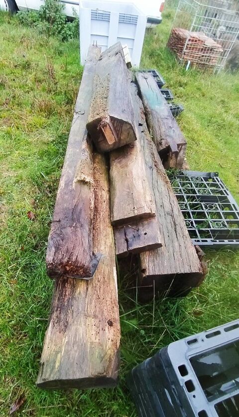 Poutres bois anciennes 30 Sarpourenx (64)