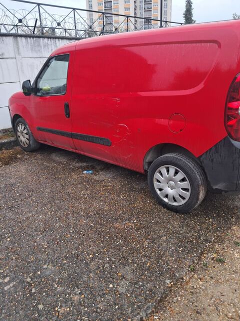 Opel Combo VU COMBO 1.3 CDTI 90 CH S/S L2H1 CHARGE UTILE AUGMENTEE PACK CLIM + 2015 occasion Arcueil 94110