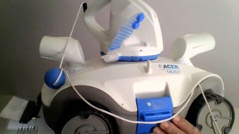 robot piscine tres bon etat 0 Pouilly-l�s-Feurs (42)