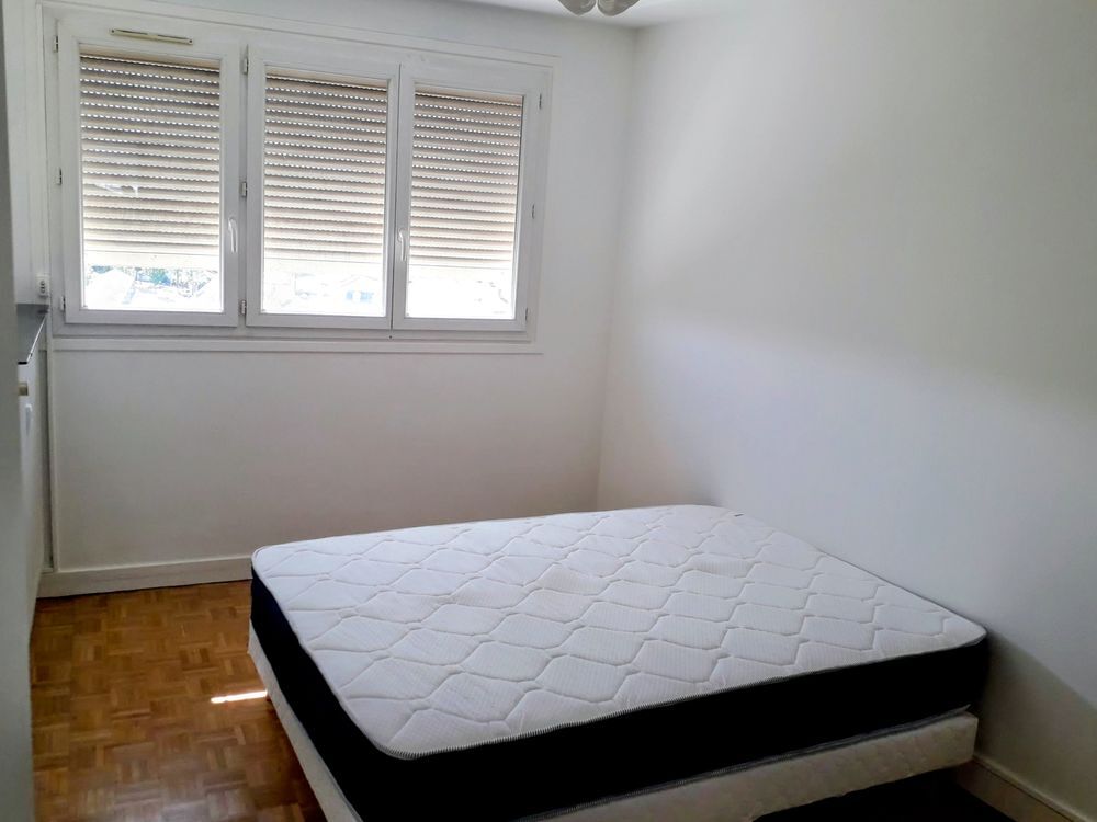 Location Appartement meublée appartement 4 pièces 85,5 F4 meublé Reims
