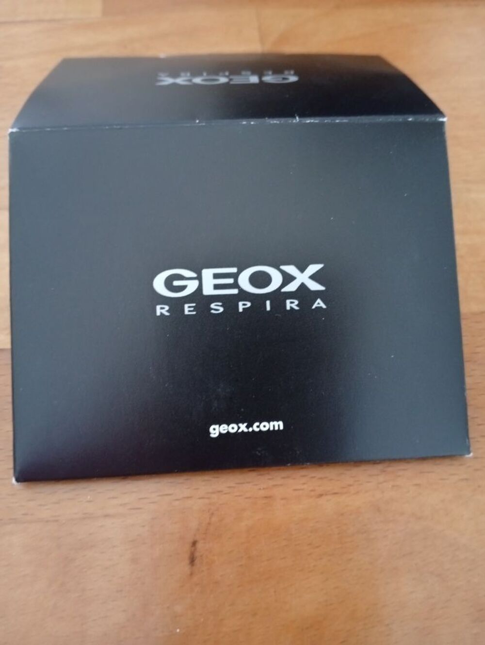 Escarpins GEOX neuf Chaussures
