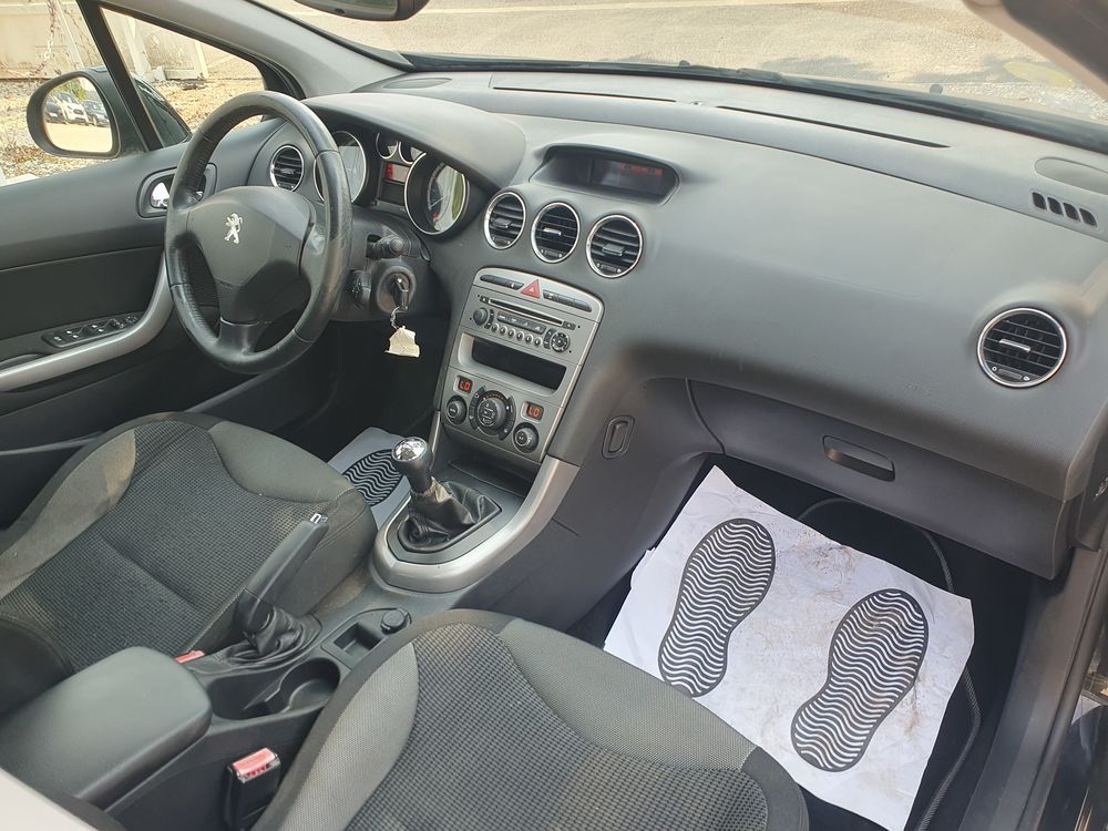 308 1.6 HDi 92ch FAP Active 2013 occasion 28000 Chartres