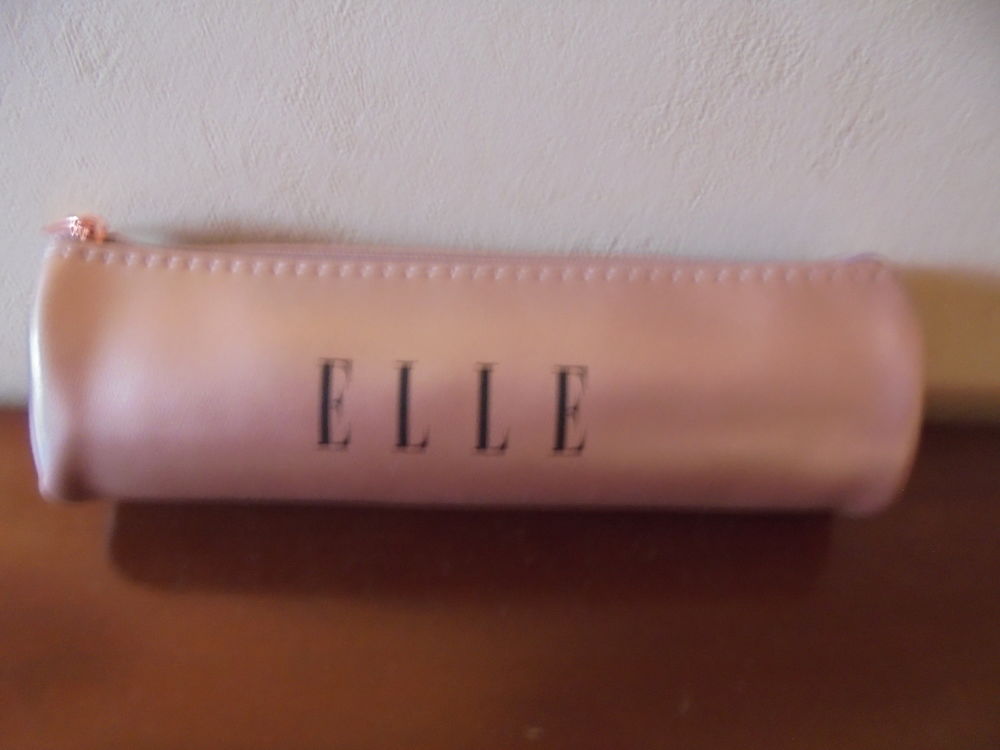 Trousse "dor&eacute;e/ros&eacute;e" (40) Maroquinerie