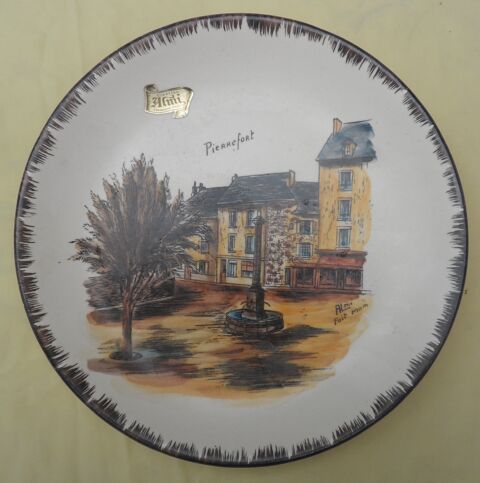 Assiette faite main cr�ation Almi c�ramique d'art Pierrefond 12 Castries (34)