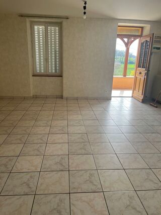  Maison � louer 4 pi�ces 95 m� Saint-eus�be