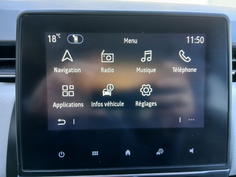 Clio V Evolution 1.6 E-Tech 145 cv Full Hybrid 2023 occasion 92140 Clamart