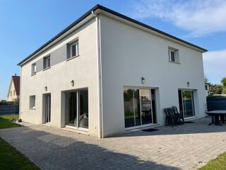  Maison � vendre 12 pi�ces 263 m�