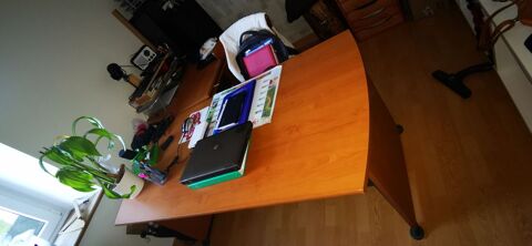 Bureau d'angle 0 Morlaix (29)