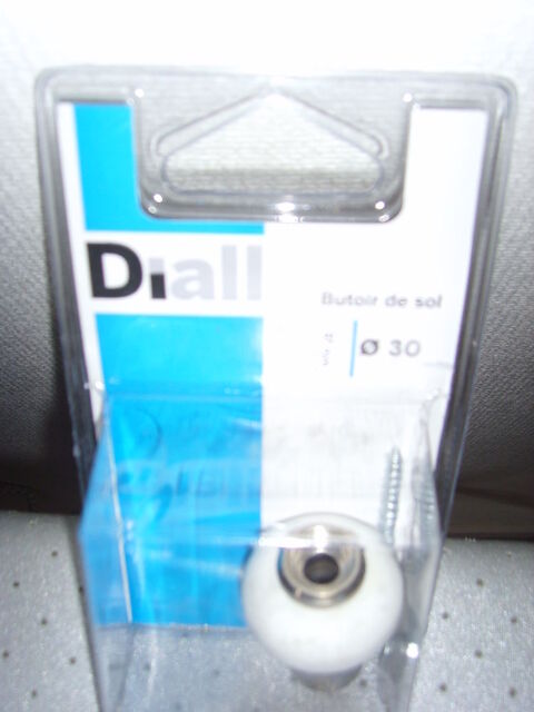 Lot 2 butoirs sol 2 Poitiers (86)