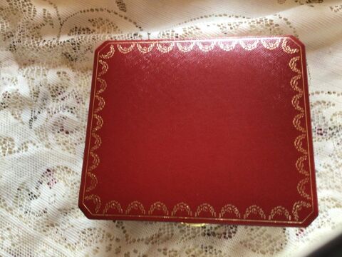 JOLIE ET AUTHENTIQUE BO�TE � MONTRE CARTIER 0 Meudon (92)