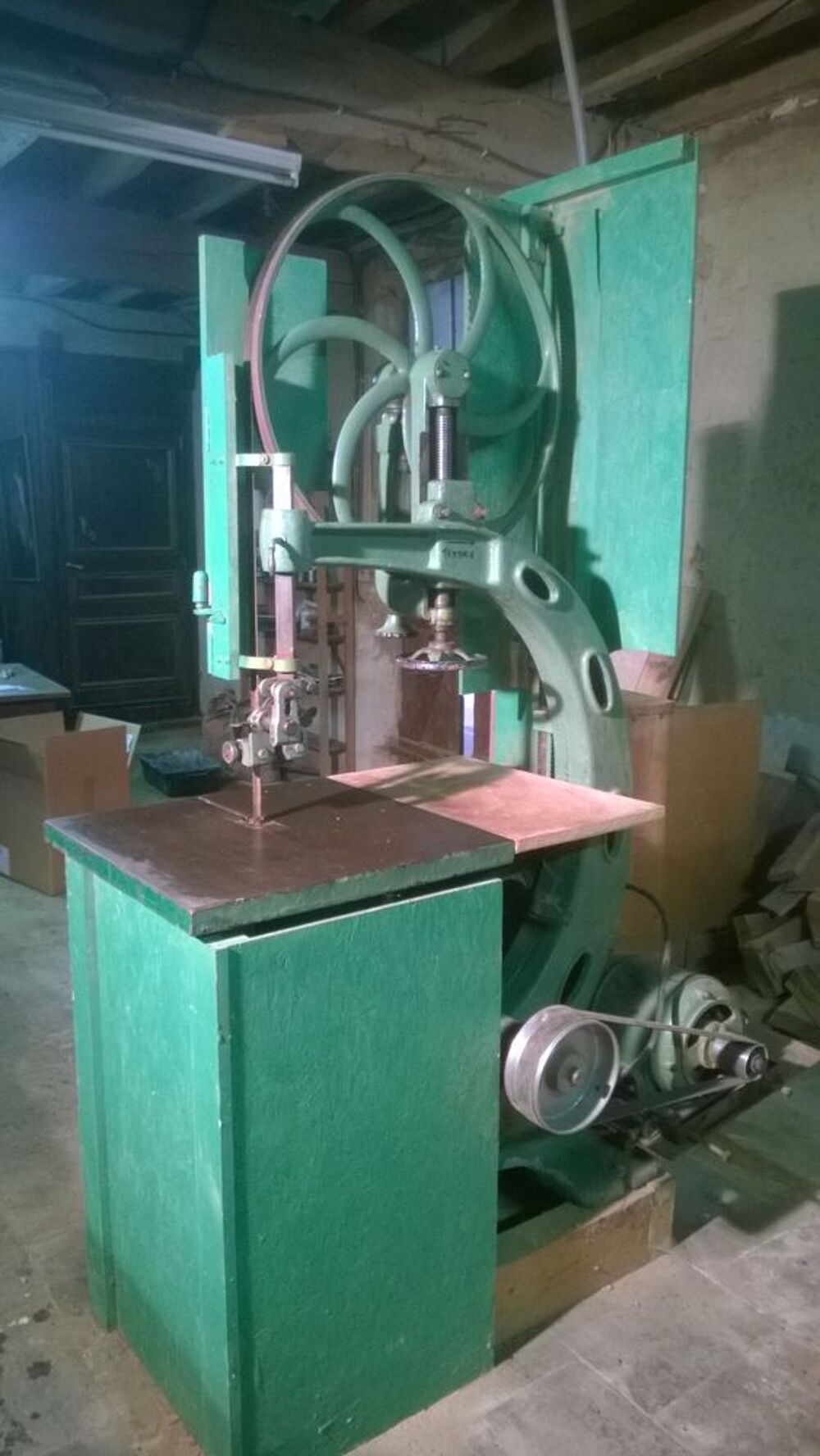 Scie &agrave; ruban Pallas
Non d&eacute;mont&eacute;e, &agrave; emporter Bricolage