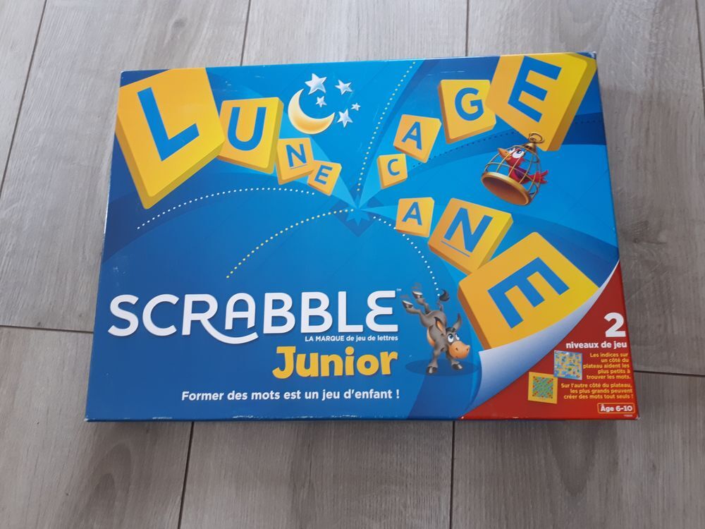 Achetez jeu scrabble junior quasi neuf, annonce vente à Cergy (95)  WB166181515