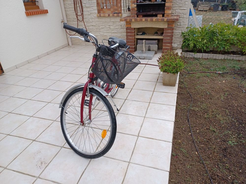 VELO FEMME
Vélos