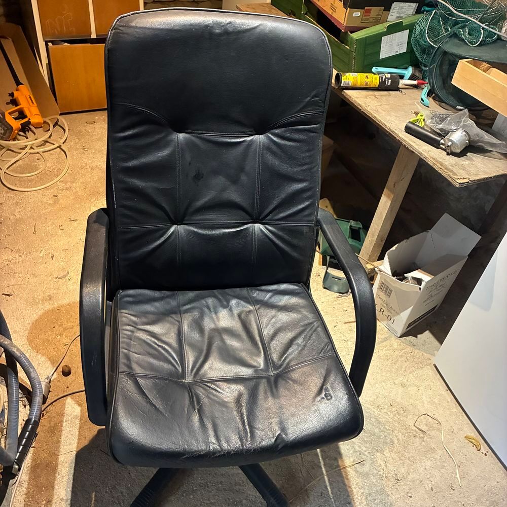 si&egrave;ges, 5 tables etc pour votre Bureau. Meubles