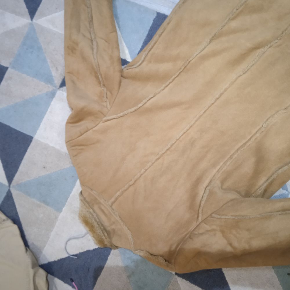 Veste marron fourrure synth&eacute;tique &agrave; l'int&eacute;rieur t 38/40 Vêtements