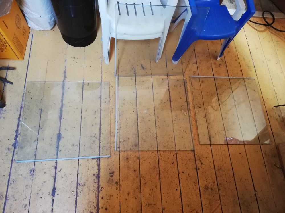 Vitre en verre &eacute;paisseur 5 mm pour vos bricolages ou vos mini serres par exemple Bricolage