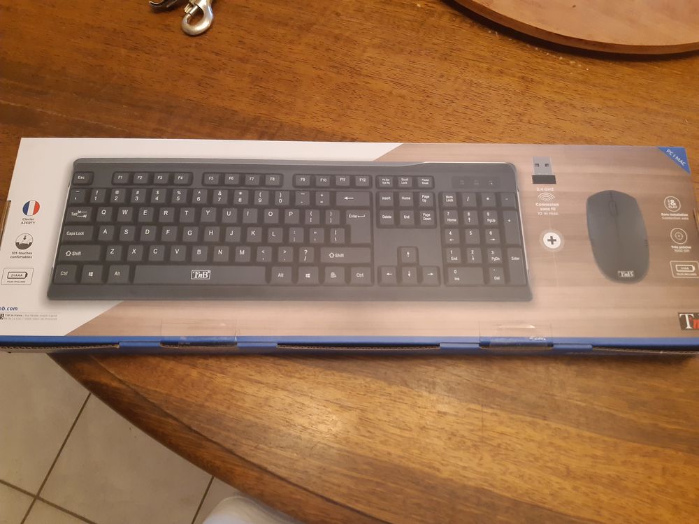 Clavier et souris sans fil Matériel informatique