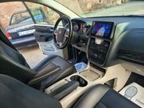 VOYAGER Voyager 2.8 Multijet II 163 ch Gold A 2012 occasion 91100 Corbeil-Essonnes