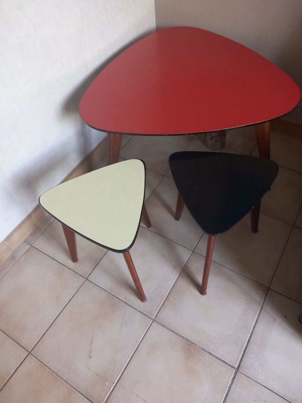 MEUBLES 
TABLES DE SALON Meubles