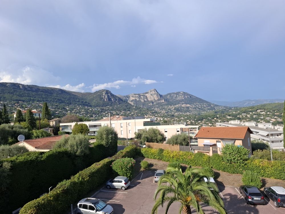 Vente Appartement VENCE PROCHE CENTRE APPARTEMENT T1 Vence