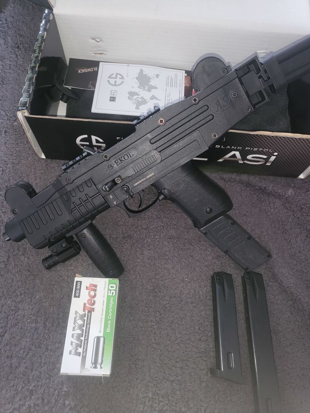 Ekol asi uzi full auto &agrave; blanc 9mm pak 