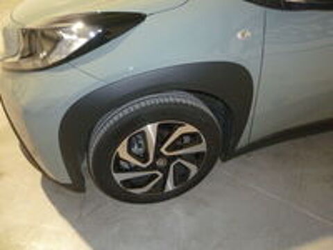 Aygo X 1.0 VVT-i 72 Design 2025 occasion 95300 Ennery