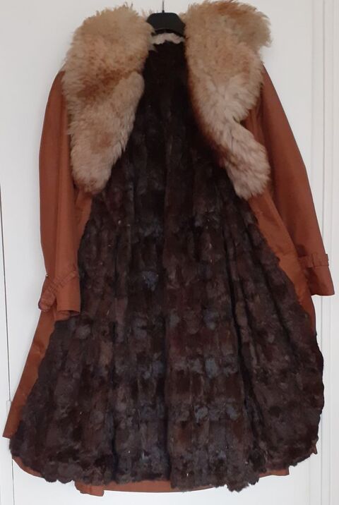 Manteau Impermable avec fourrure lapin amovible 70 Verneuil-sur-Seine (78)