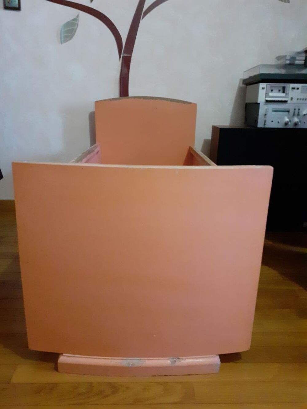 Petit Lit Bois Vintage Ann&eacute;e 50. Mobilier enfants