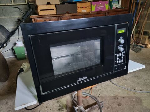 appareil de cuisson 30 Vénéjan (30)