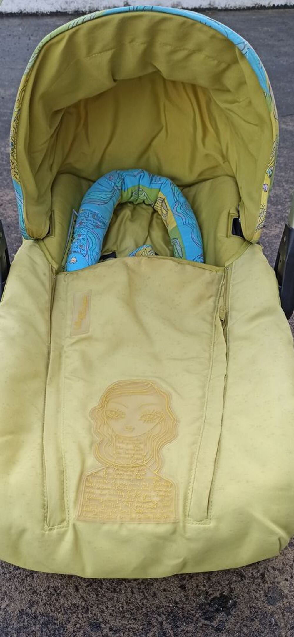 Poussette Agatha ruiz de la prada marque casual play Puériculture