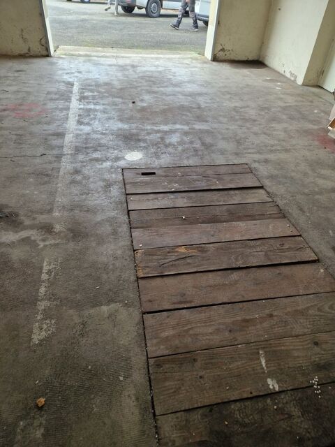  Remise / Grange � louer 2 pi�ces 32 m�