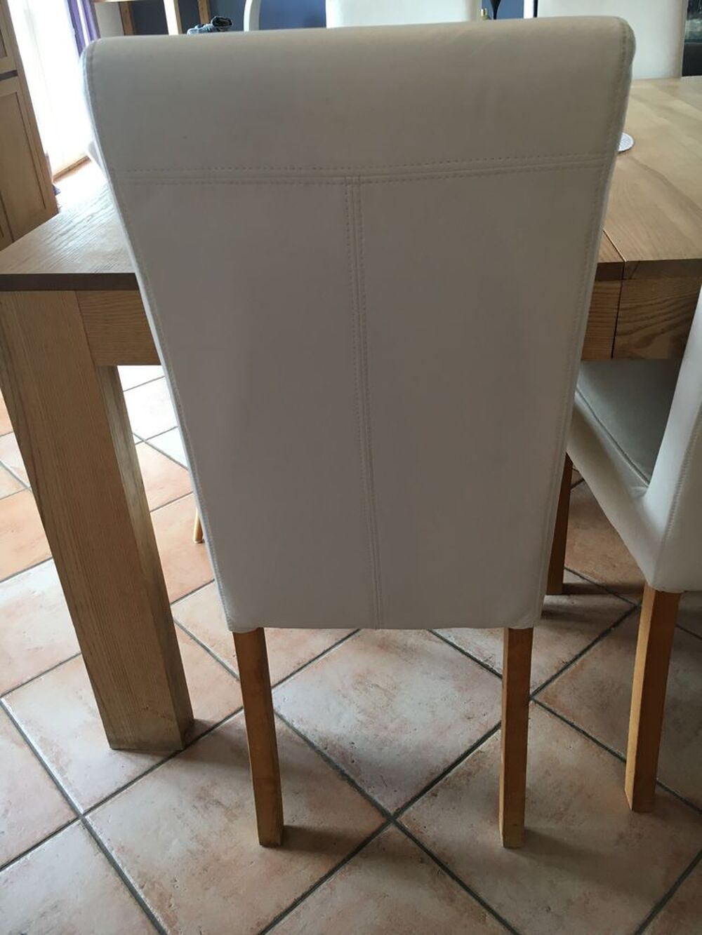 4 belles chaises maisons du monde Meubles