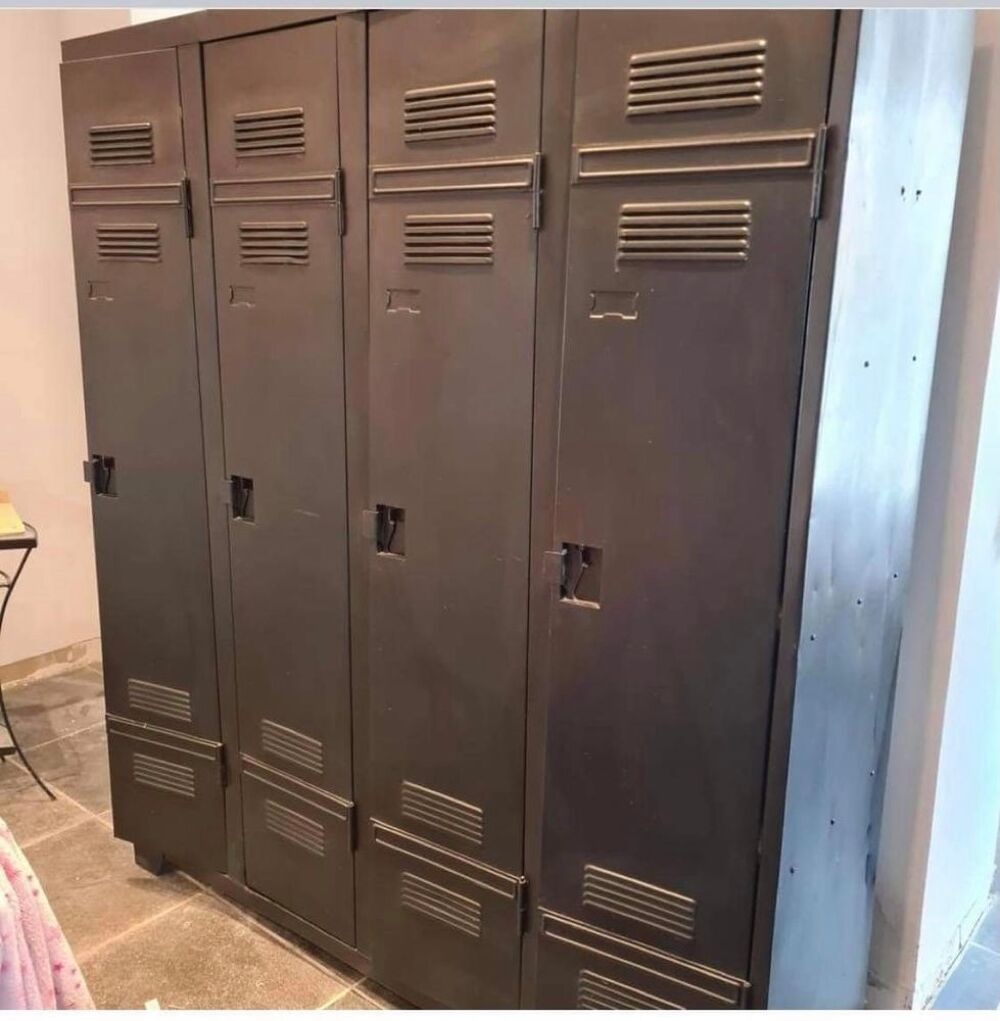 Vestiaire vintage Meubles