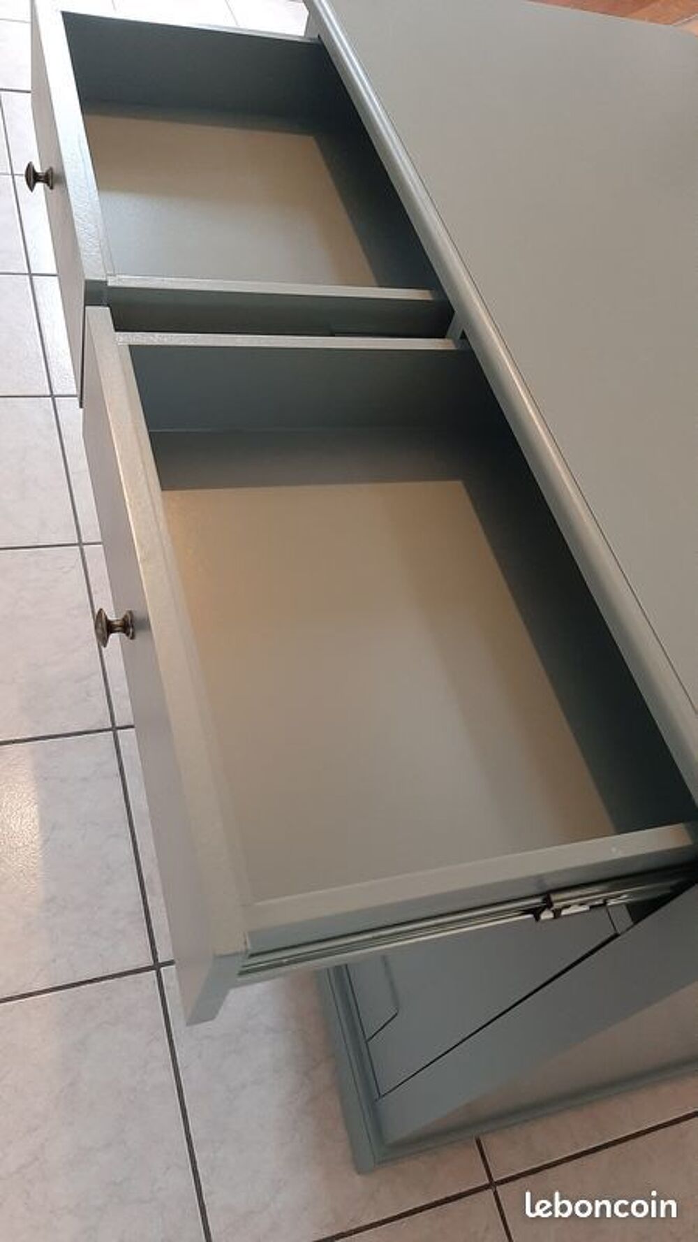 Buffet en bois peint Meubles