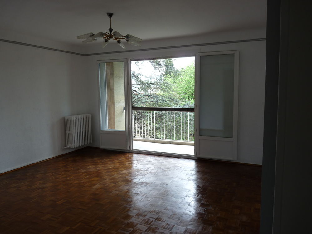 Location Appartement 4 Pièces dans résidence calme du quartier Pigonnet Aix-en-provence