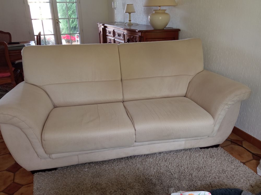 Salon en tissu su&eacute;dine beige Meubles