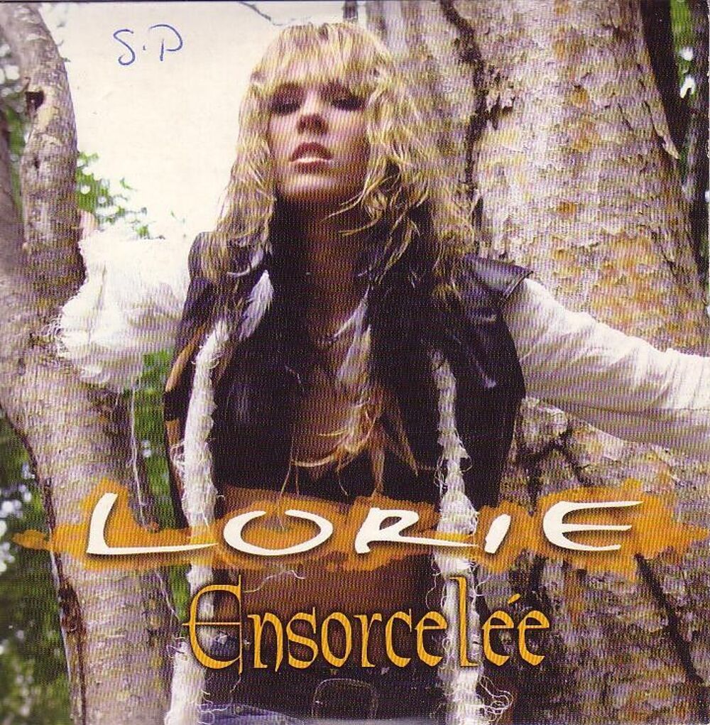 CD Lorie "Ensorcel&eacute;e CD et vinyles